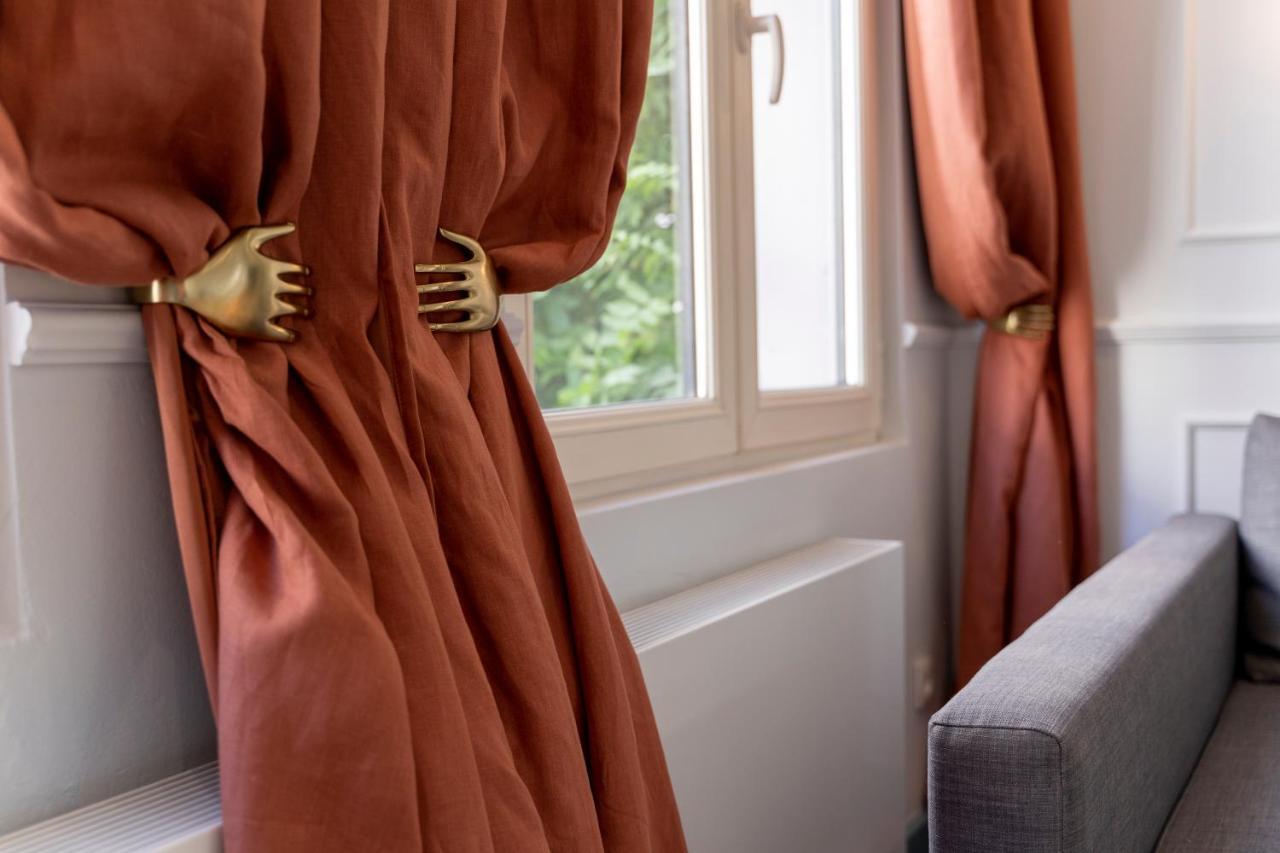 Shway - The Saffron Dress Villa Antwerp Luaran gambar