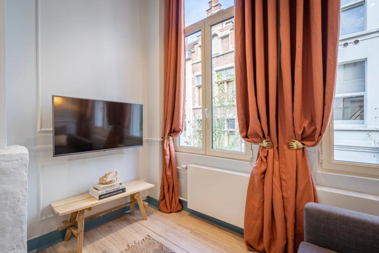 Shway - The Saffron Dress Villa Antwerp Luaran gambar